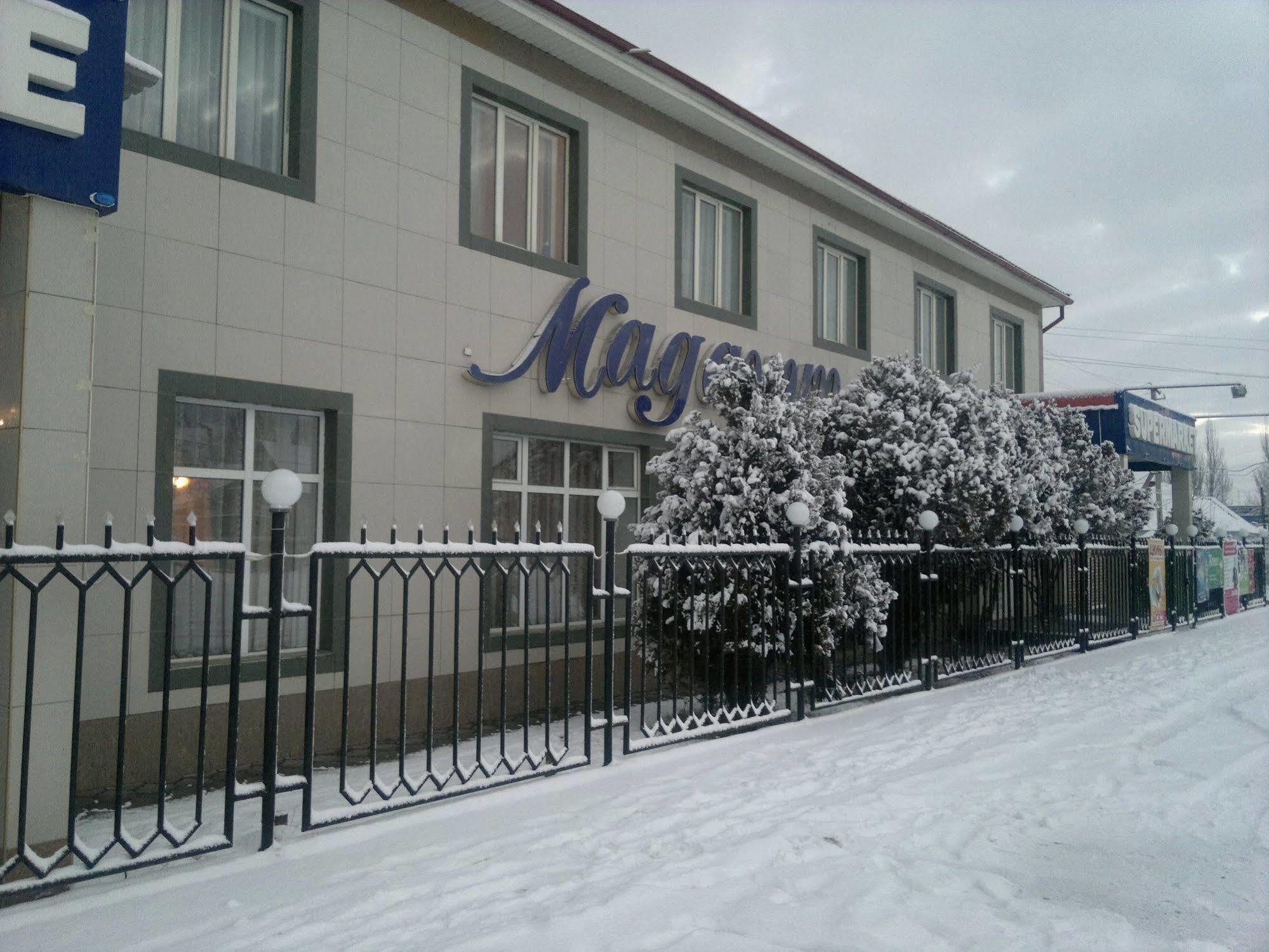Madanur Hotel Karakol Kültér fotó