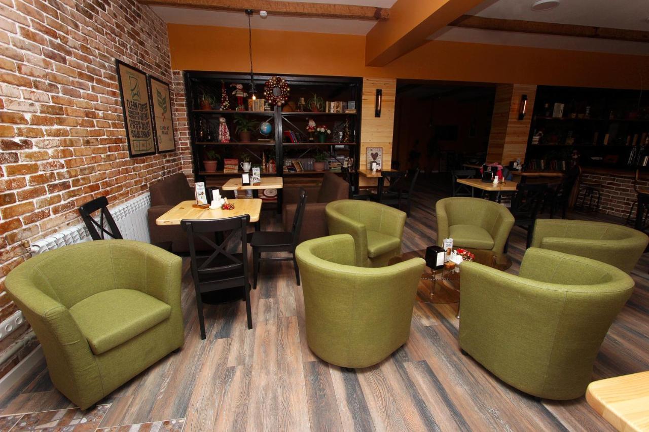 Madanur Hotel Karakol Kültér fotó