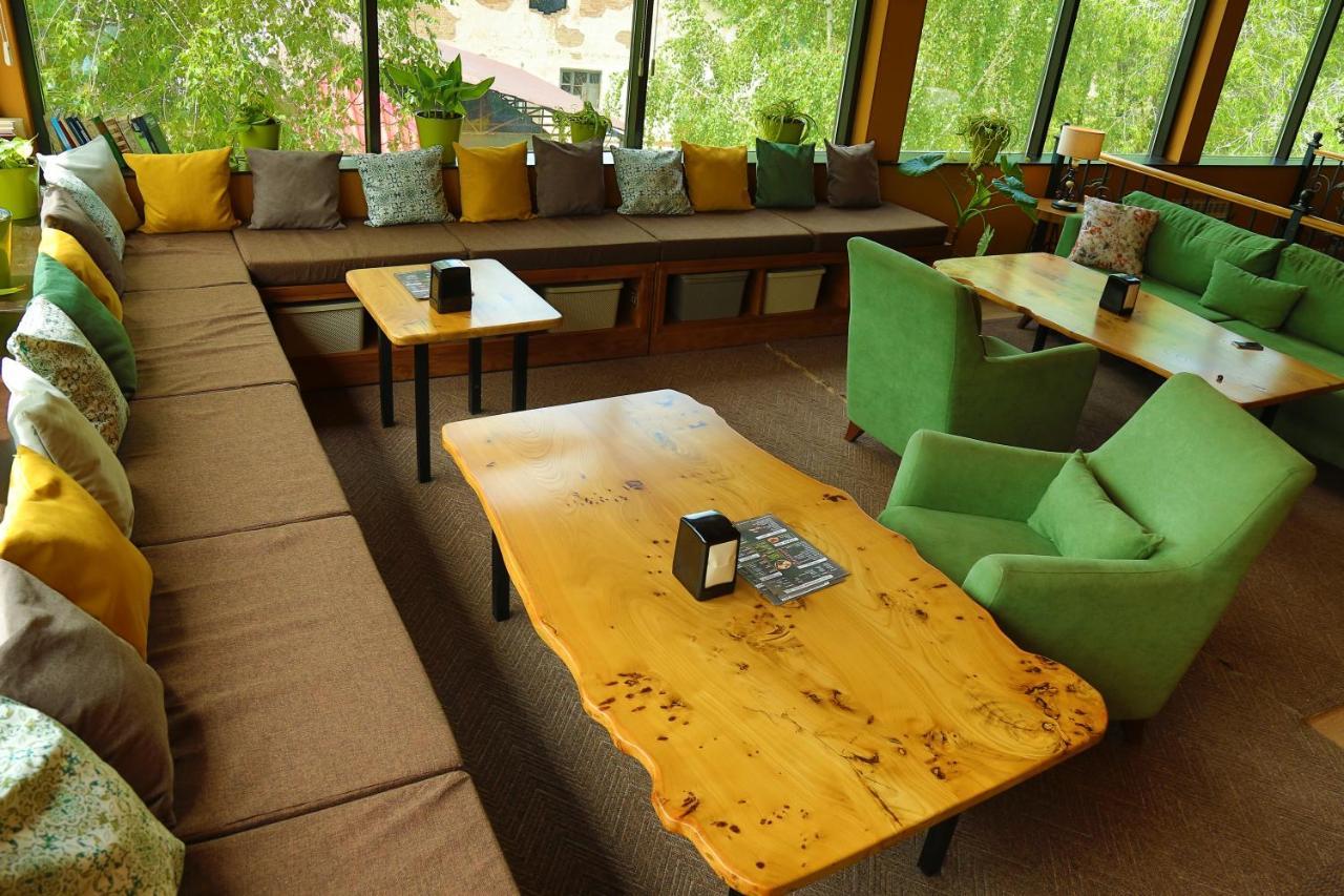 Madanur Hotel Karakol Kültér fotó